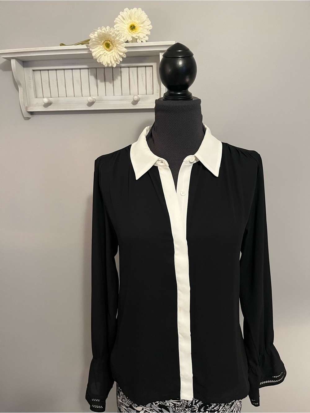 Halogen Black Button-Down Blouse with White Contrast Collar EUC